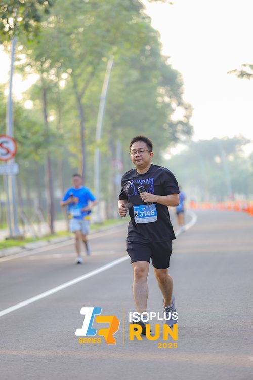 Race photo from ISOPLUS RUN 2025 - JAKARTA