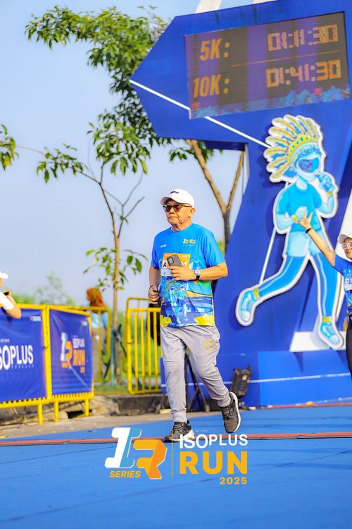 Race photo from ISOPLUS RUN 2025 - JAKARTA