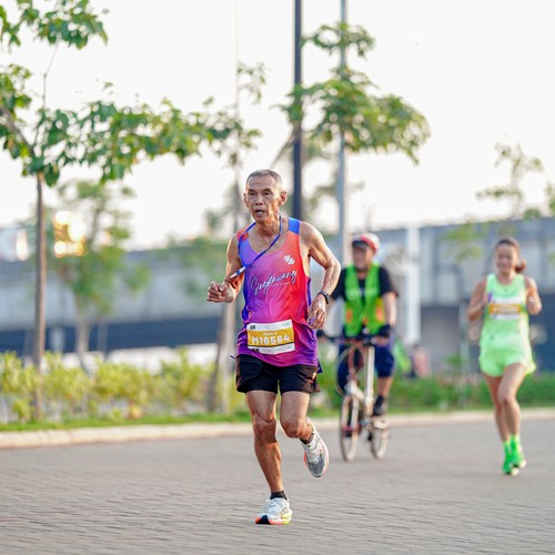 Race photo from YUK TRAVEL RUN