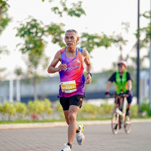 Race photo from YUK TRAVEL RUN
