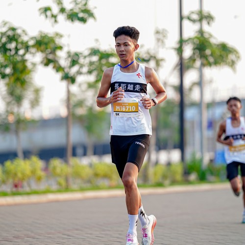 Race photo from YUK TRAVEL RUN