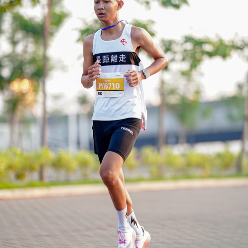 Race photo from YUK TRAVEL RUN