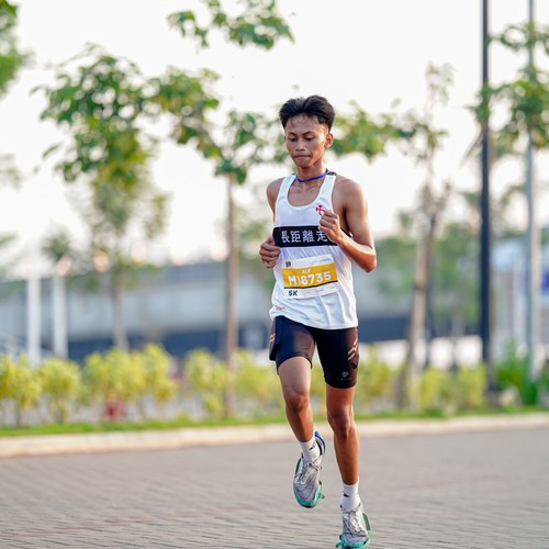Race photo from YUK TRAVEL RUN