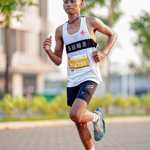 Race photo from YUK TRAVEL RUN