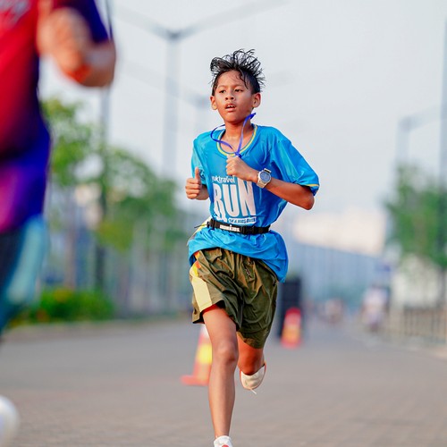 Race photo from YUK TRAVEL RUN