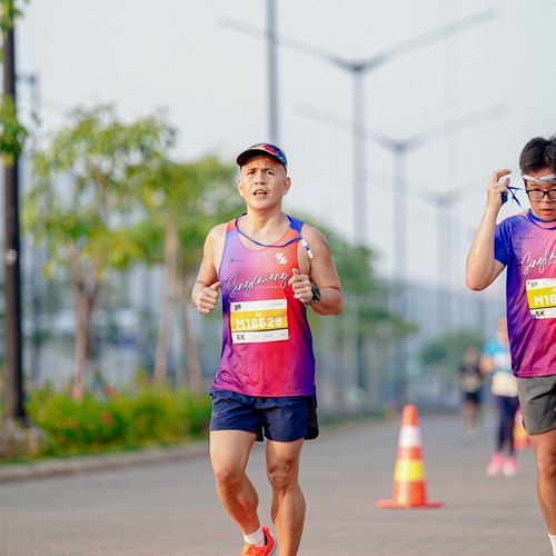 Race photo from YUK TRAVEL RUN