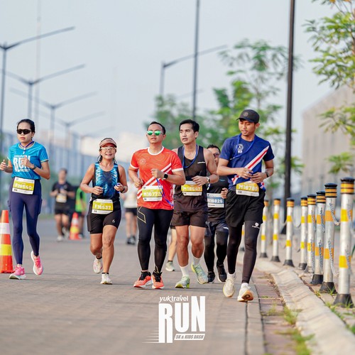 Race photo from YUK TRAVEL RUN