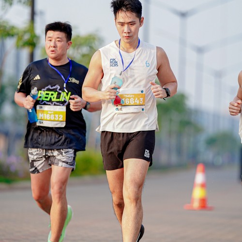 Race photo from YUK TRAVEL RUN