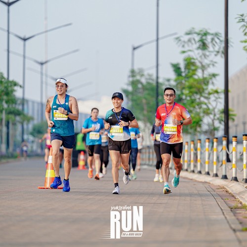Race photo from YUK TRAVEL RUN