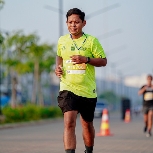 Race photo from YUK TRAVEL RUN