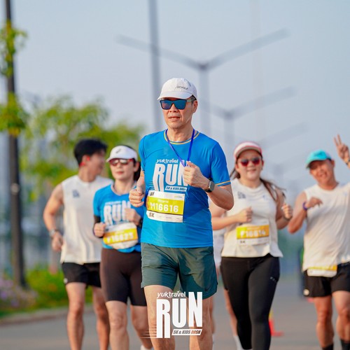 Race photo from YUK TRAVEL RUN