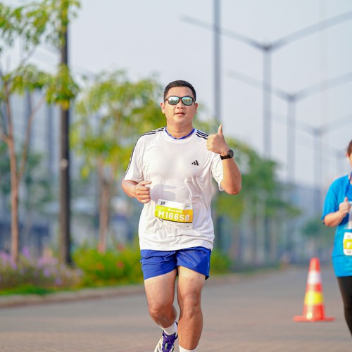 Race photo from YUK TRAVEL RUN