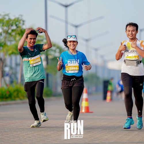 Race photo from YUK TRAVEL RUN