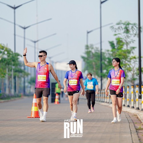 Race photo from YUK TRAVEL RUN