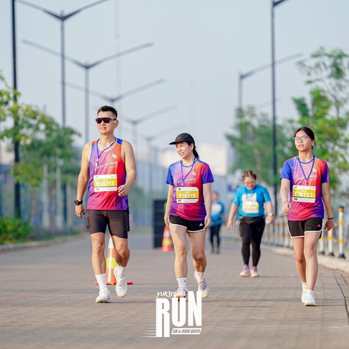 Race photo from YUK TRAVEL RUN
