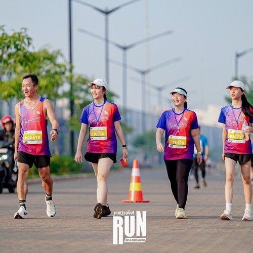 Race photo from YUK TRAVEL RUN