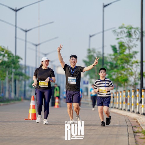 Race photo from YUK TRAVEL RUN