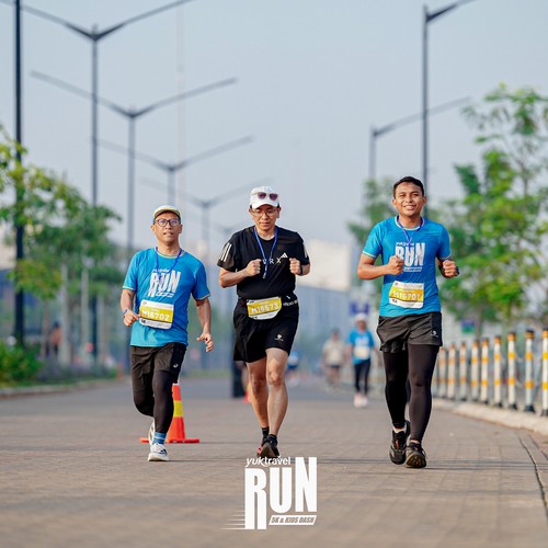 Race photo from YUK TRAVEL RUN