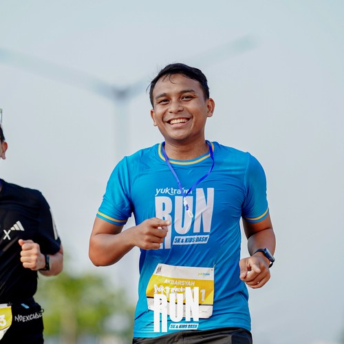 Race photo from YUK TRAVEL RUN