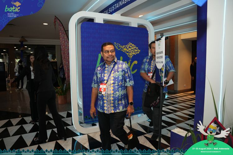 Race photo from Telin Batic 2024 Photo Search