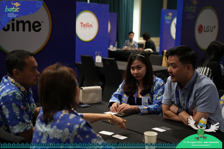 Race photo from Telin Batic 2024 Photo Search