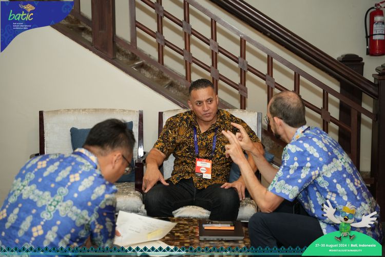 Race photo from Telin Batic 2024 Photo Search