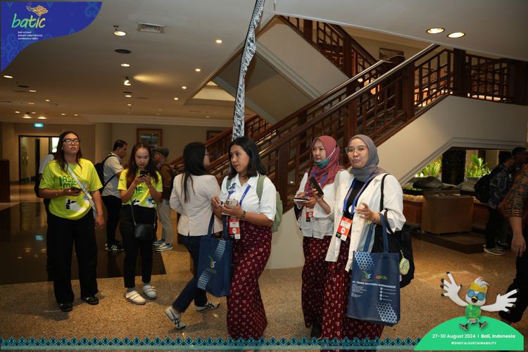 Race photo from Telin Batic 2024 Photo Search