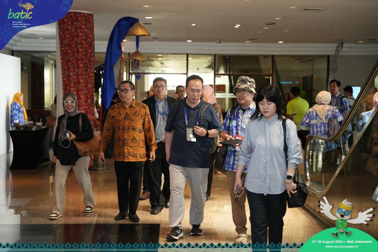 Race photo from Telin Batic 2024 Photo Search