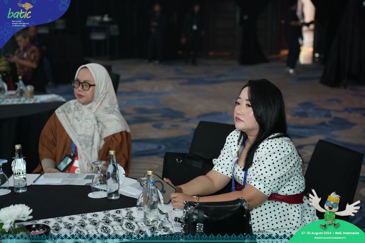 Race photo from Telin Batic 2024 Photo Search