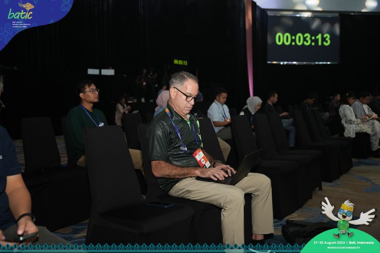 Race photo from Telin Batic 2024 Photo Search