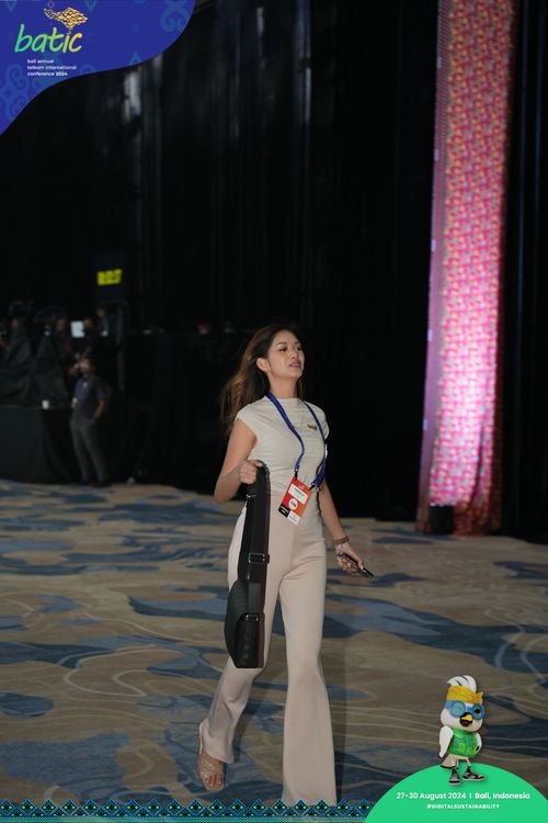 Race photo from Telin Batic 2024 Photo Search