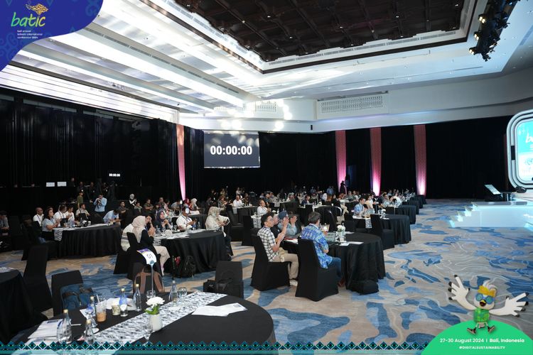 Race photo from Telin Batic 2024 Photo Search
