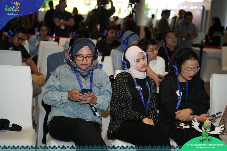 Race photo from Telin Batic 2024 Photo Search