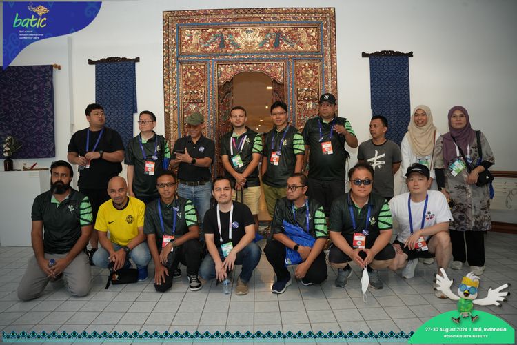 Race photo from Telin Batic 2024 Photo Search