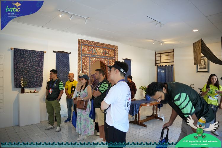 Race photo from Telin Batic 2024 Photo Search