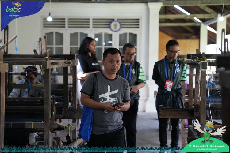 Race photo from Telin Batic 2024 Photo Search