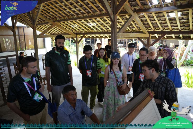 Race photo from Telin Batic 2024 Photo Search