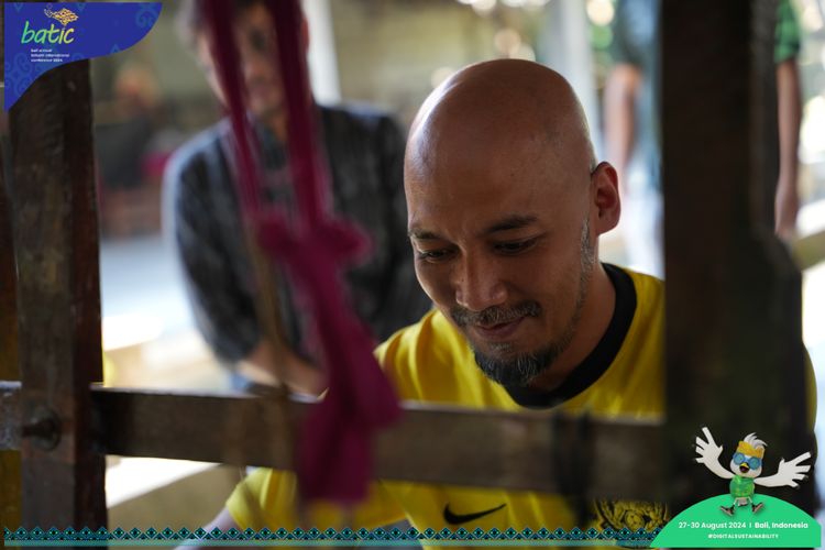 Race photo from Telin Batic 2024 Photo Search