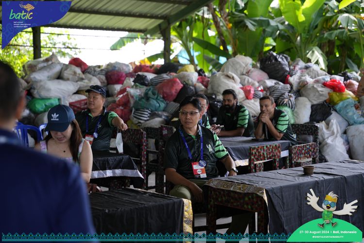 Race photo from Telin Batic 2024 Photo Search