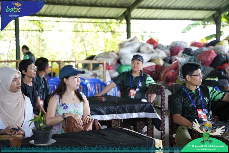 Race photo from Telin Batic 2024 Photo Search