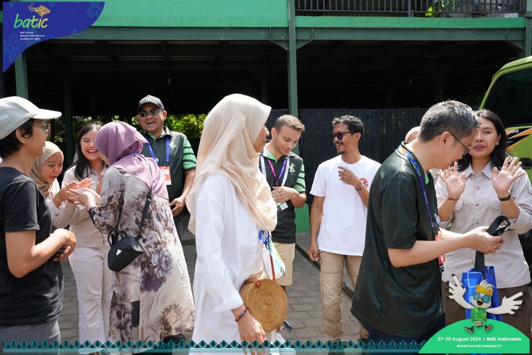 Race photo from Telin Batic 2024 Photo Search