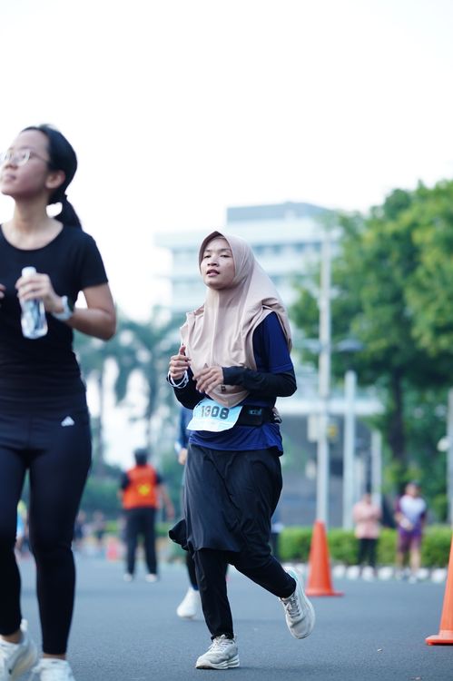 Race photo from KEMLU RUN 2025