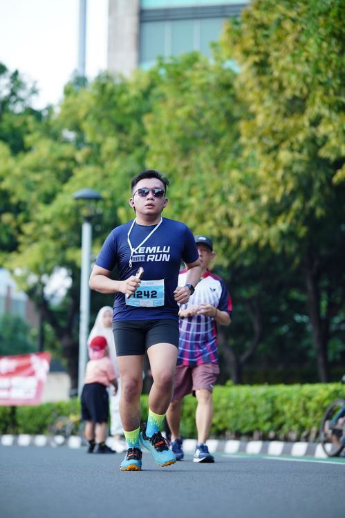 Race photo from KEMLU RUN 2025