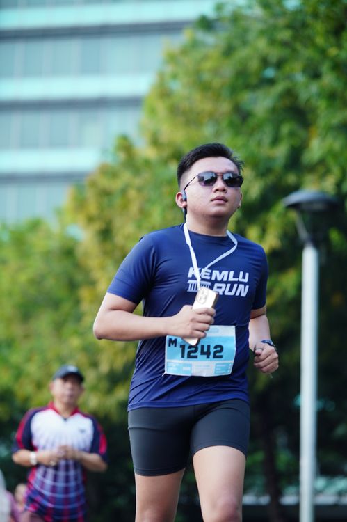 Race photo from KEMLU RUN 2025
