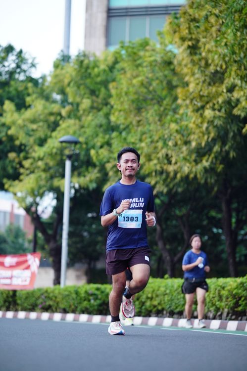 Race photo from KEMLU RUN 2025