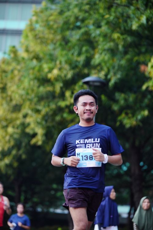 Race photo from KEMLU RUN 2025