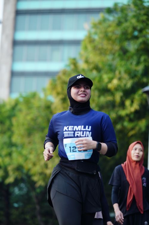 Race photo from KEMLU RUN 2025