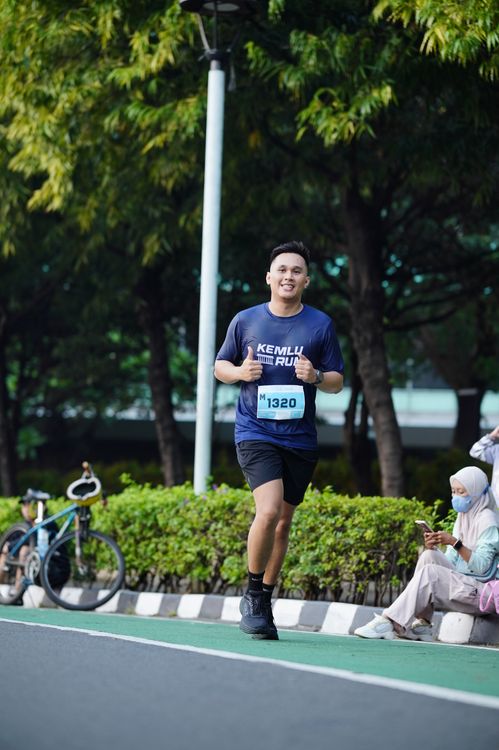 Race photo from KEMLU RUN 2025