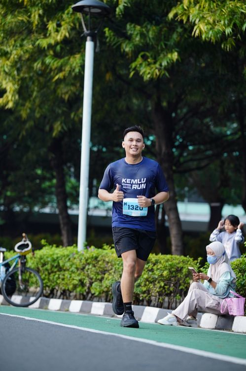 Race photo from KEMLU RUN 2025