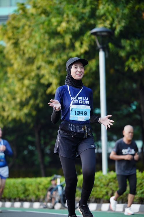 Race photo from KEMLU RUN 2025